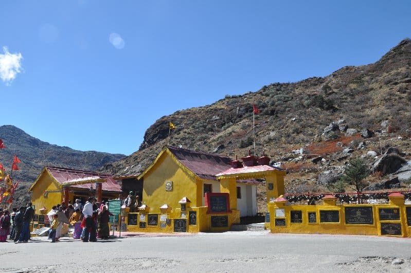 Baba-Mandir-Nathula-Pass